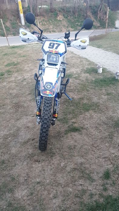 Yamaha tt600e din 2001