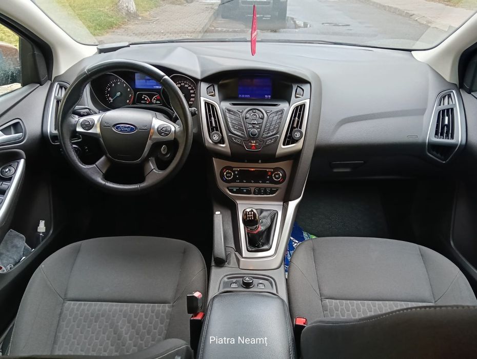 Vând Ford Focus  2014