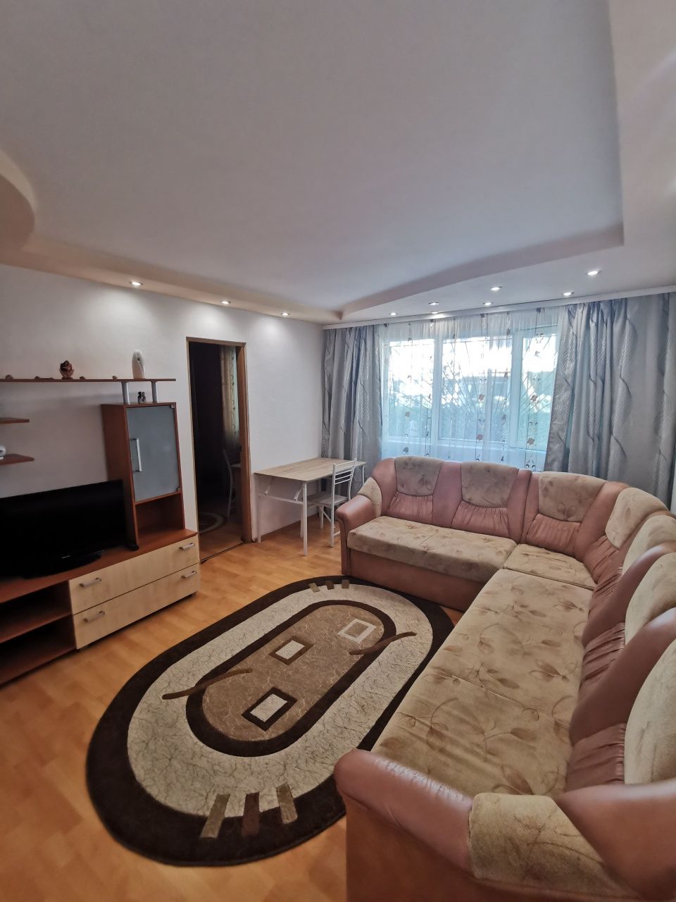 Apartament de închiriat