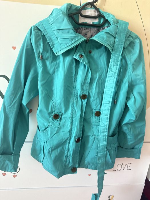 Детская куртка весенние