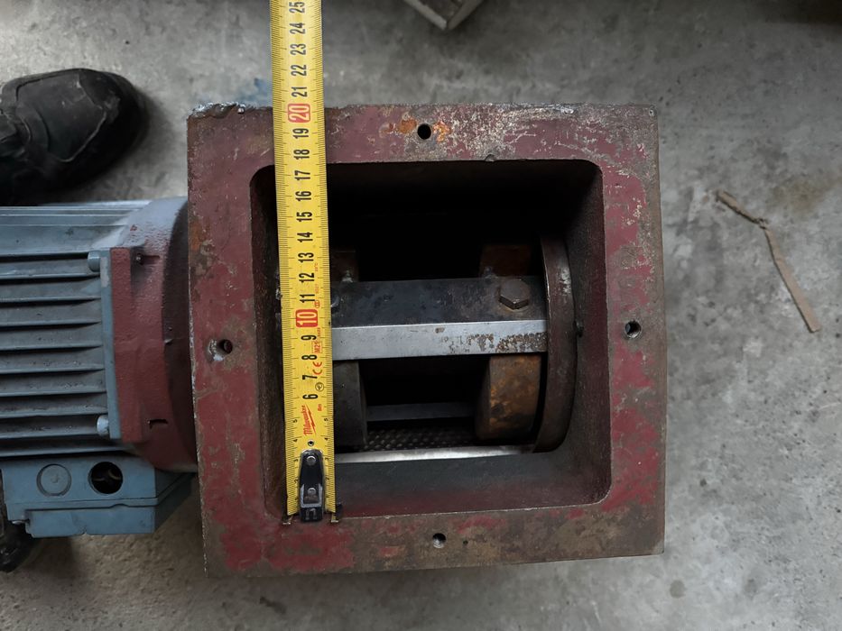 Vand tocator /granulator industrial