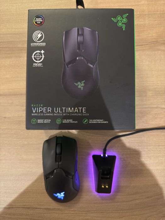Геймърска мишка Razer Viper Ultimate с док, идеално състояние