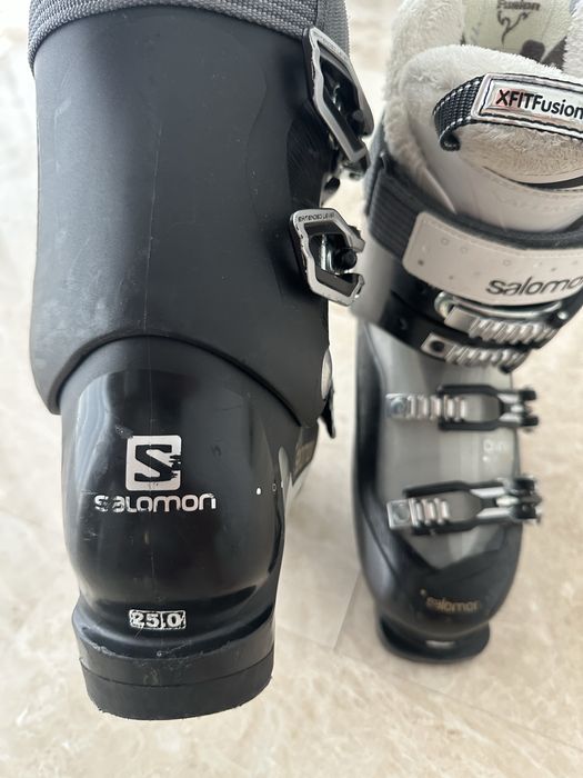 Clapari dama Salomon