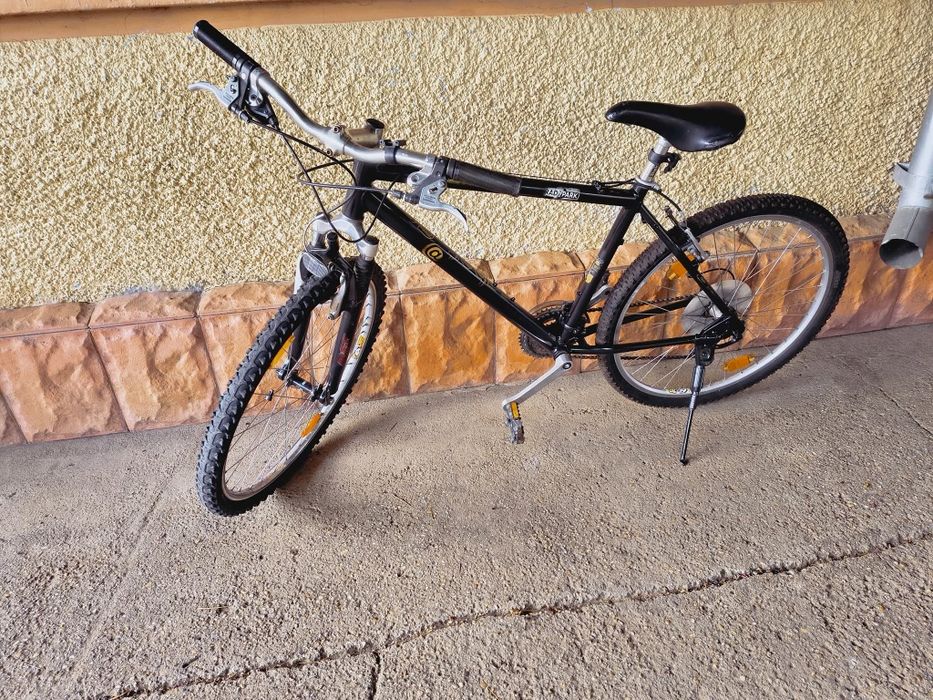 Bicicleta cu roti de 26 inch.  In stare foarte bună