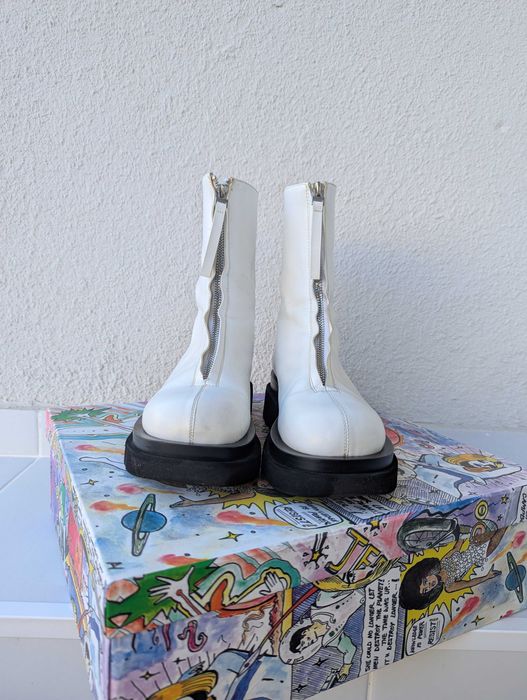 Оригинални бели боти Jeffrey Campbell