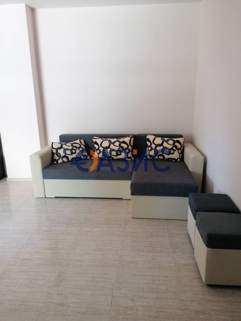 Продава се Едностаен апартамент в к.к. Слънчев бряг - 55 кв.м за 1000 €/кв.м - Снимка #3