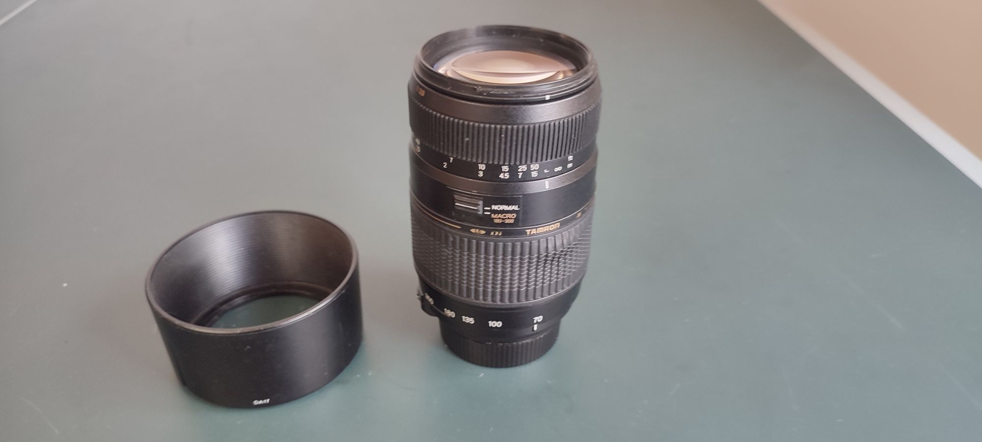 Obiectiv Tamron 70-300 macro
