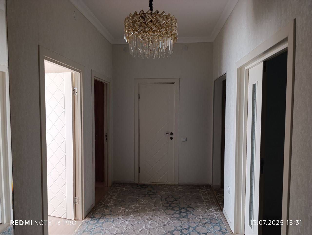 , Ферганское шоссе, Ассалам Сохил Golden House.

3/8/9