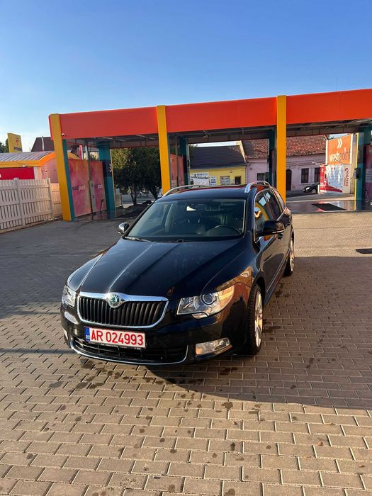 Skoda Superb 2.0 TDI 4x4 DSG • 2011 • Full Option • Întreținută •140CP