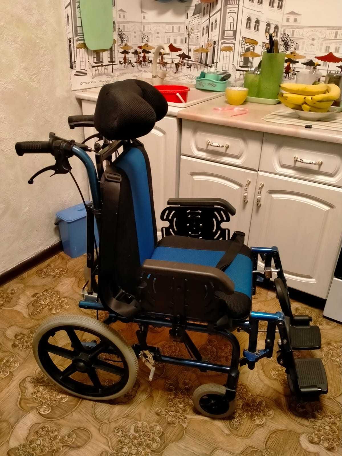 Инвалидное кресло в хорошем состоянии