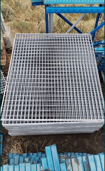 Vindem grătare zincate galvanizate la ori ce dimensiuni se debitează ș