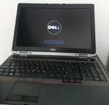 Laptop Dell  17"
