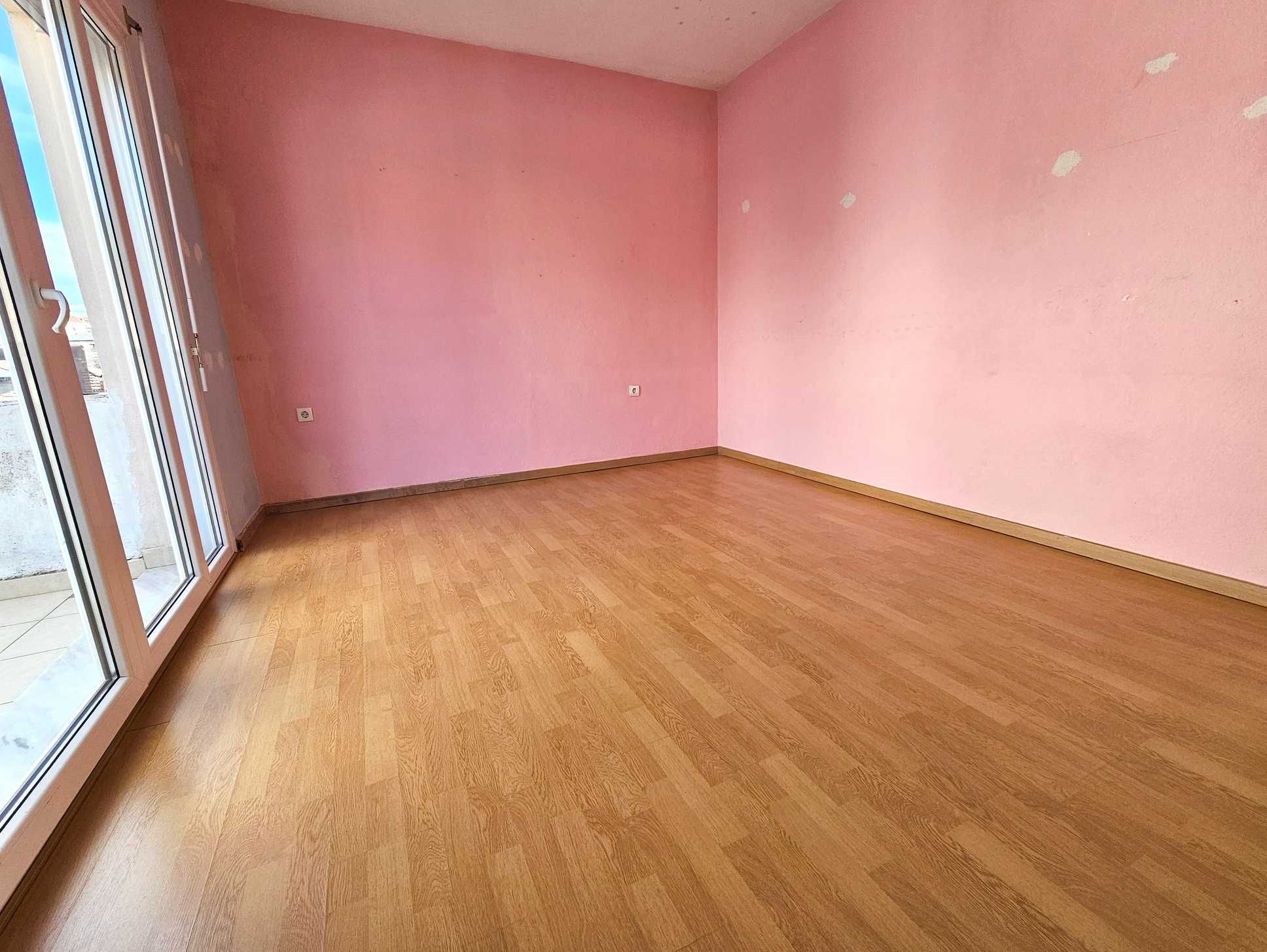 ПРОДАВА се апартамент 90 кв.м. в AMYGALEONA Кавала (код 8130)