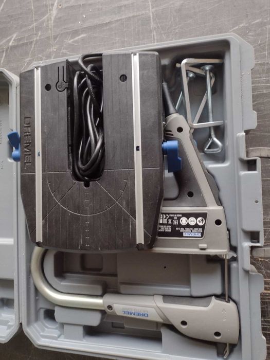 Банциг за дърворезба Dremel Moto-Saw MS20