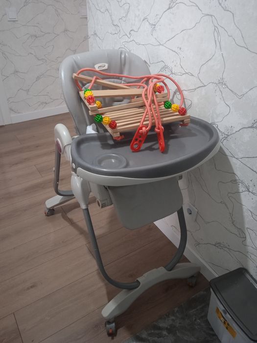 Кресло детское с колесами