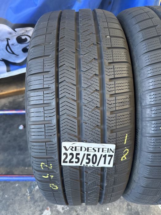 225/50/17 Vredestein M+S