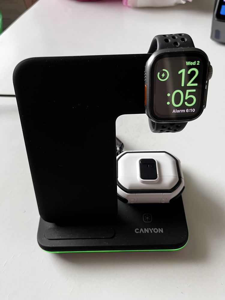 Безжична стойка за Iphone,apple watch,