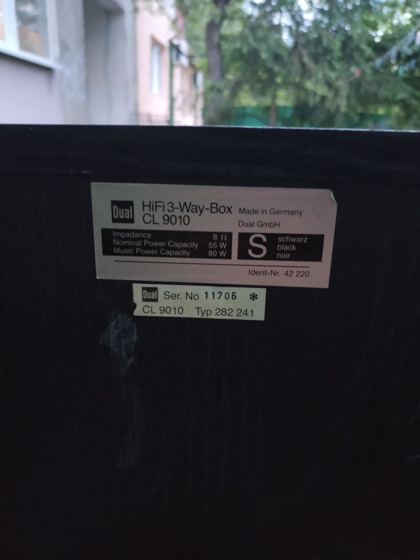 Vând boxe Dual și boxe Cat, amplificator Sony cu egalizator.
