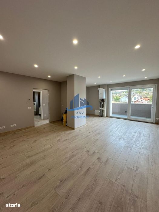 Penthaus  modern in  Sibiu ,3 camere ,2 garaje subteran , boxa