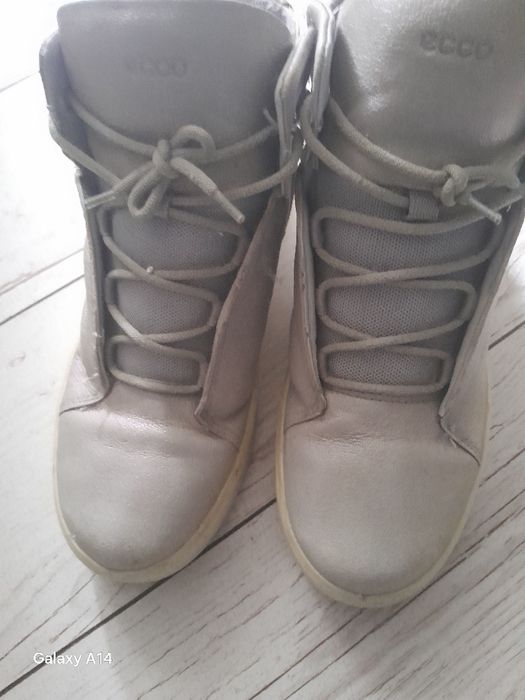 Adidasi ecco marimea 35