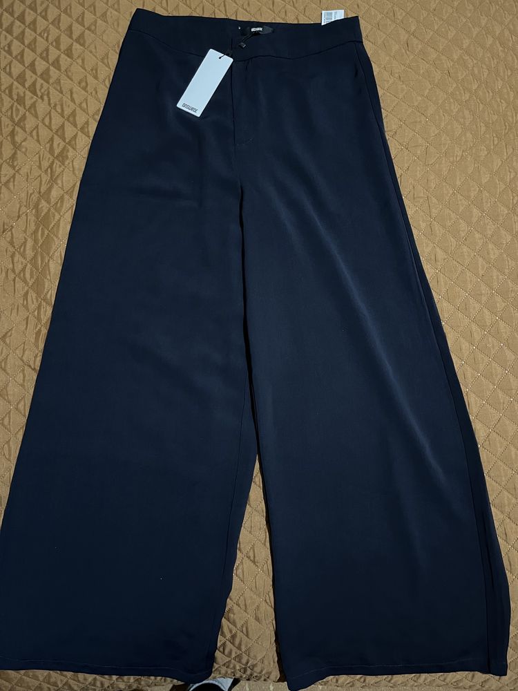 Pantaloni Reserved/ lcw/ only/ pull&bear