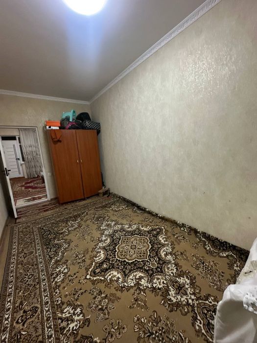 Chilonzor 20 da ijaraga 2 xonalik uy 3 xona qilingan