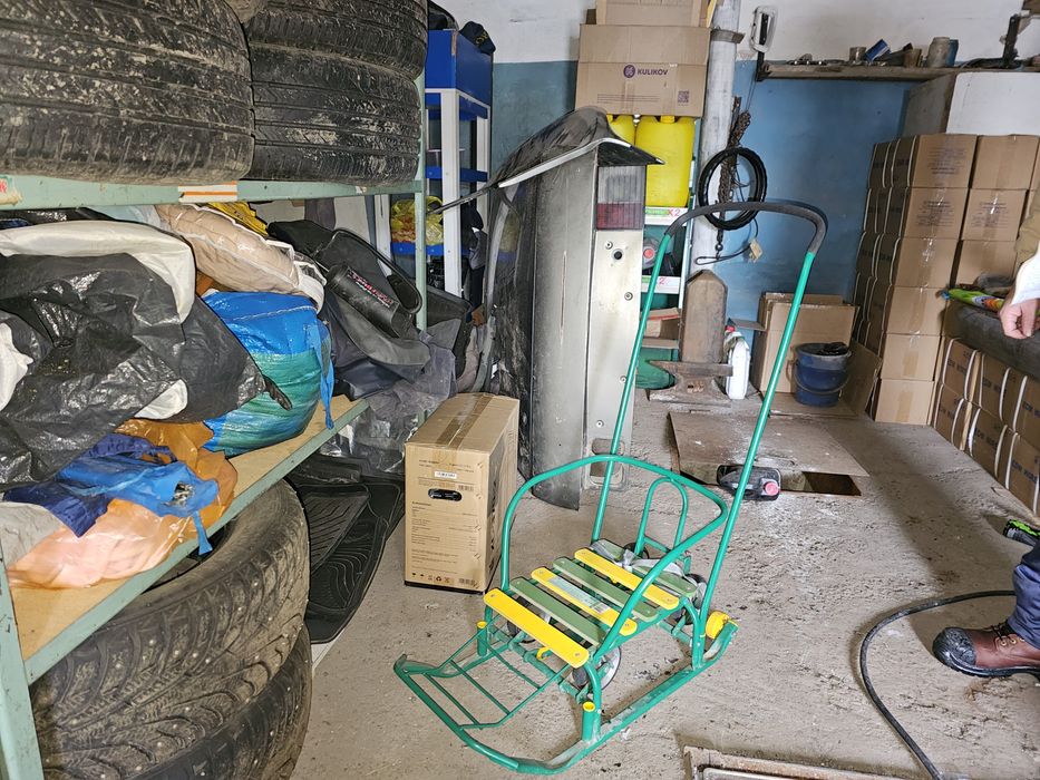 Продам санки в хорошем состоянии