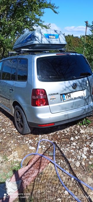 WV Touran cutie automată