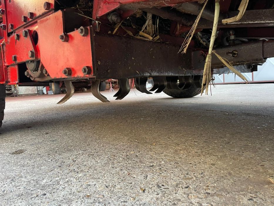 Culegătoare de porumb stiulete ZMAJ  224