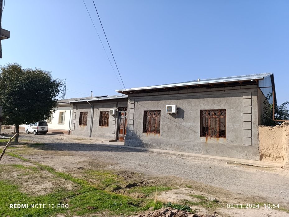 Qibray O'nqorg'on 8 sotik bitkan uy srochna sotiladi yer narhixa