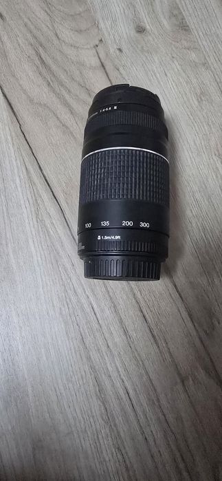 Obiectiv Canon EF 75-300 mm, F/4.0-5.6 III