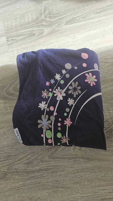 Дънки за бременни + слинг за бебе