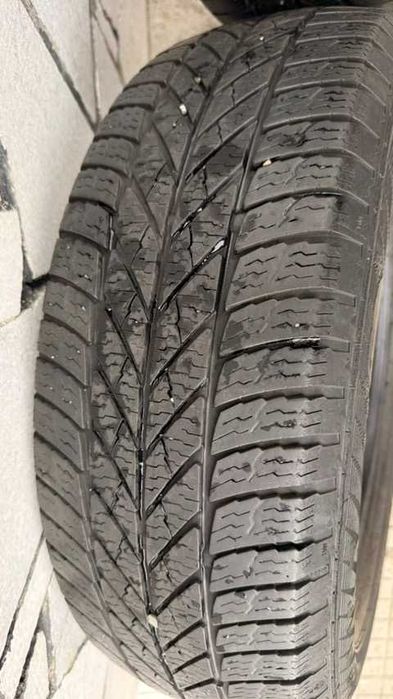 Зимни Гуми GISLAVED EURO*FROST 5 195/65R15 91T DOT 35/16+27/16