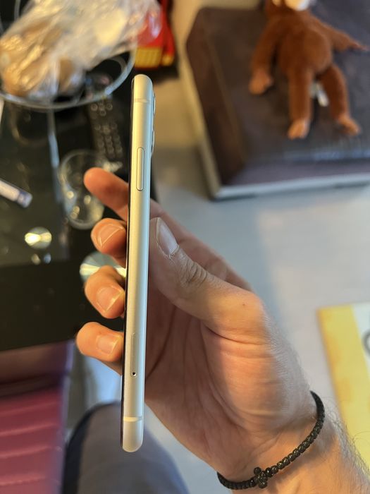 Iphone 11 128GB перфектно състояние