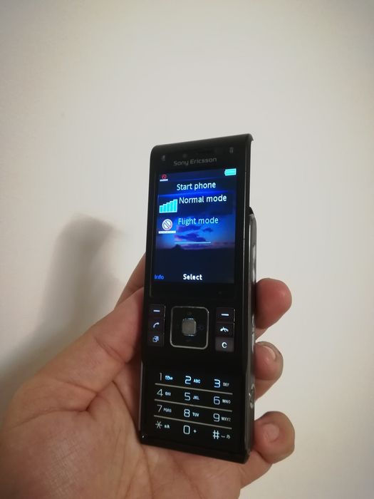 Sony Ericsson C905 de colectie! Necodat, stare foarte buna, Cybershot