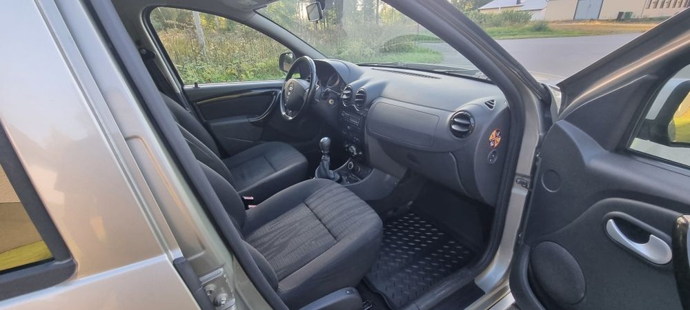 Dacia Duster 1.5 dci 110cp/4X4/Euro 5