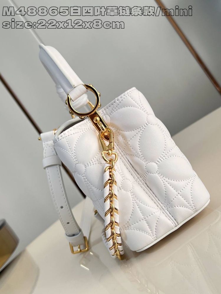Geanta Louis Vuitton Capuciness