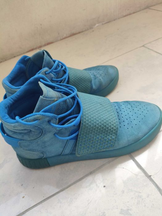 Кецове Adidas tubular