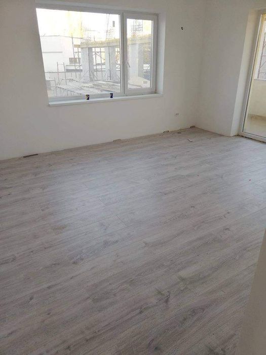 Zugrăvesc interior/exterior