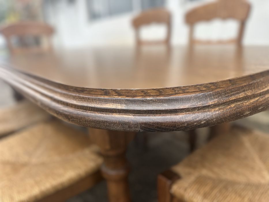 Масивна трапезна маса с 6 стола