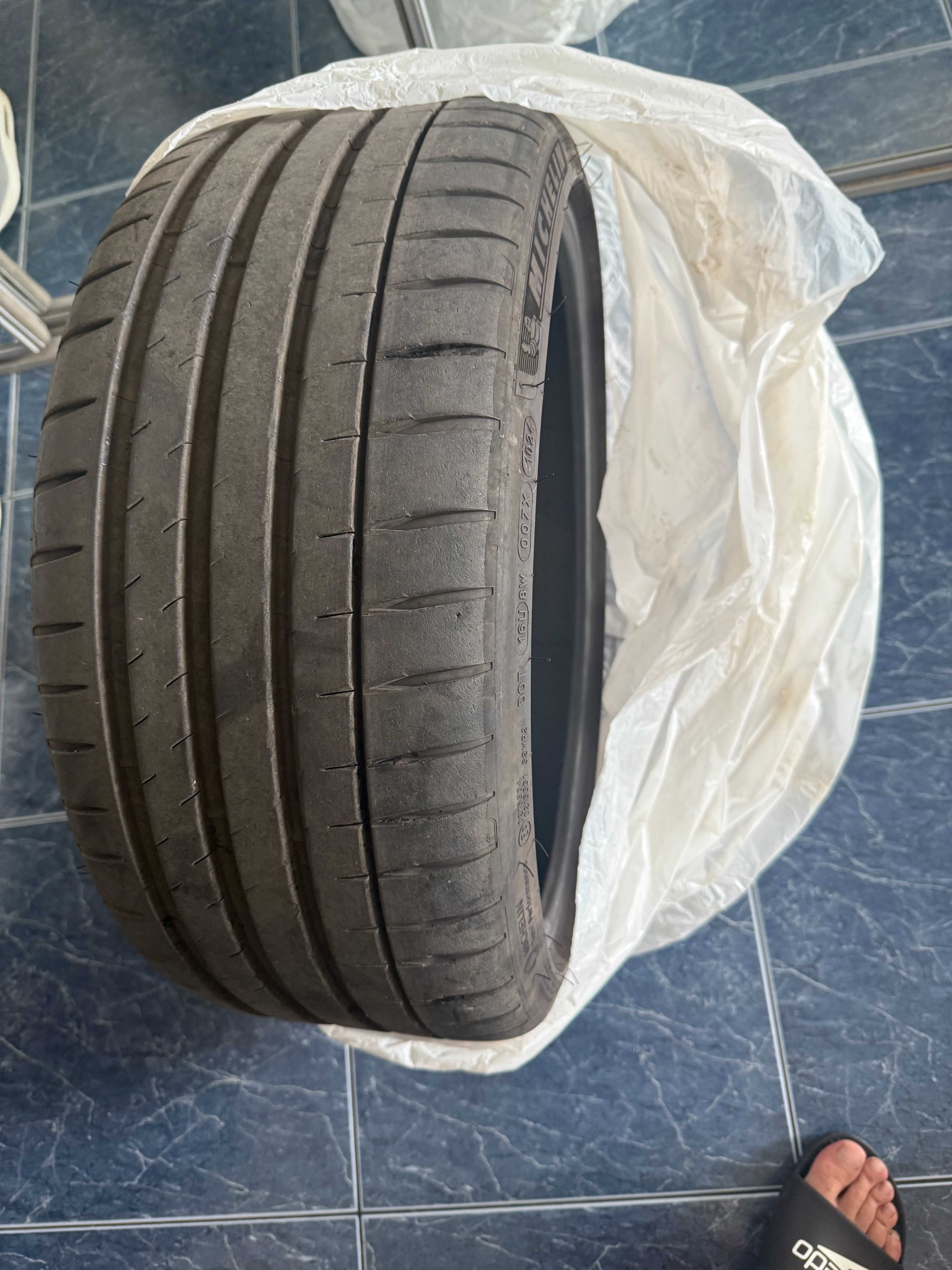 Cauciuc Michelin Pilot Sport 4S 225/35 R19 XL
