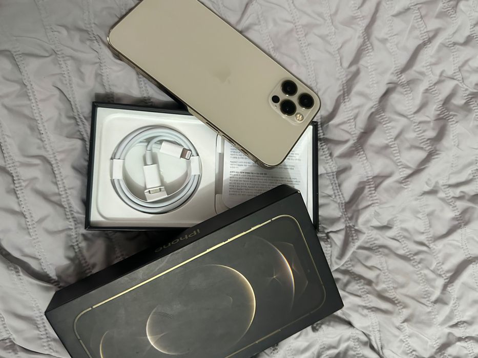 iPhone 12pro GOLD