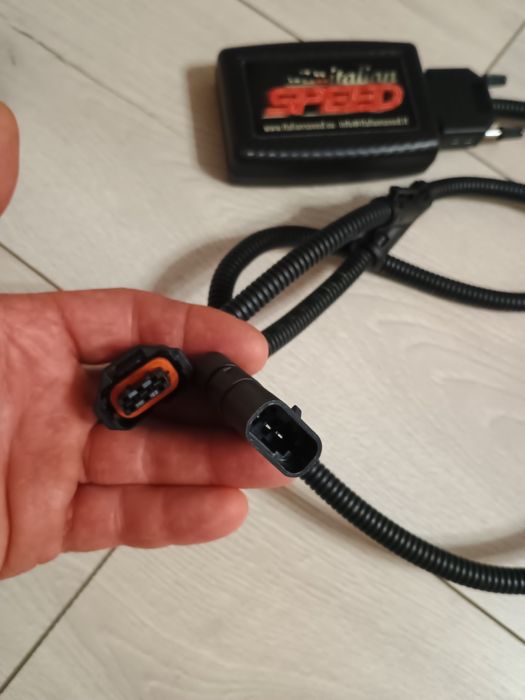 Vând RaceChip RaceTuning