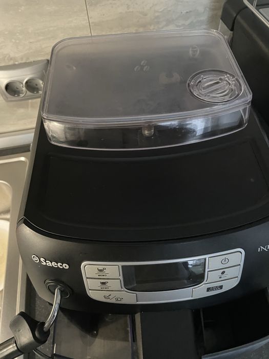 Expresor Saeco Intelia