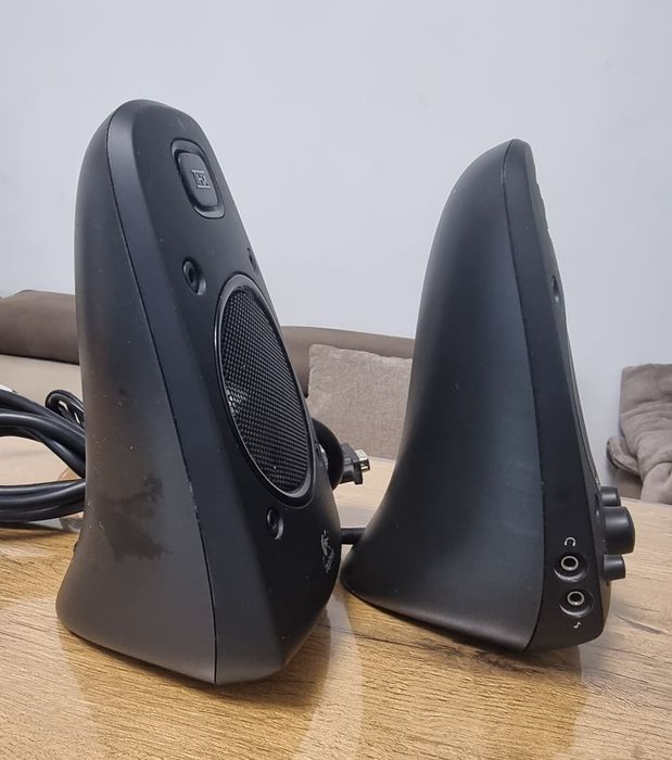 Буфер с колонки Logitech