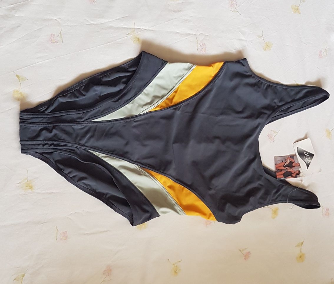 Costum baie NOU- Crane Sports-marime  42-