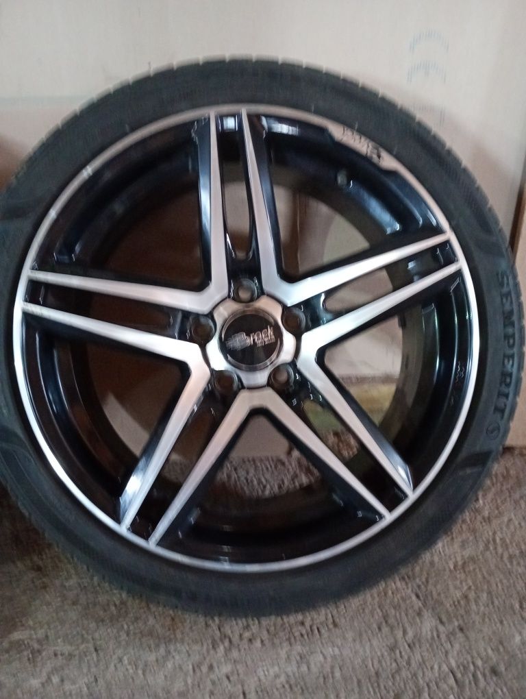 VW GOLF 5 и 6 джанти със летни гуми 225/45/18, 8J, ET45 5x112 цо 56~70