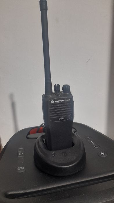 Statie motorola CP 040