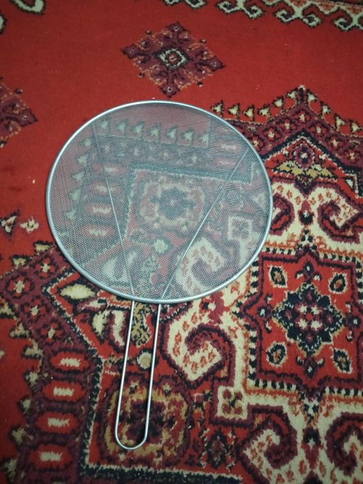 Крышка - сетка . Новая