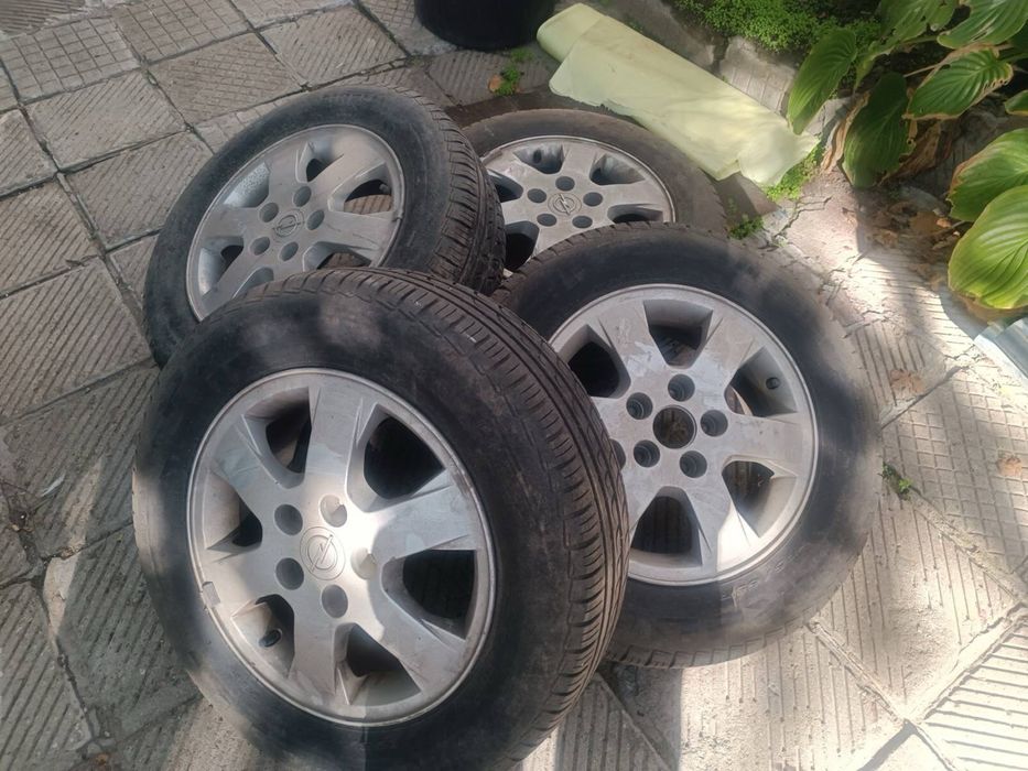 Гуми с джанти опел вектра